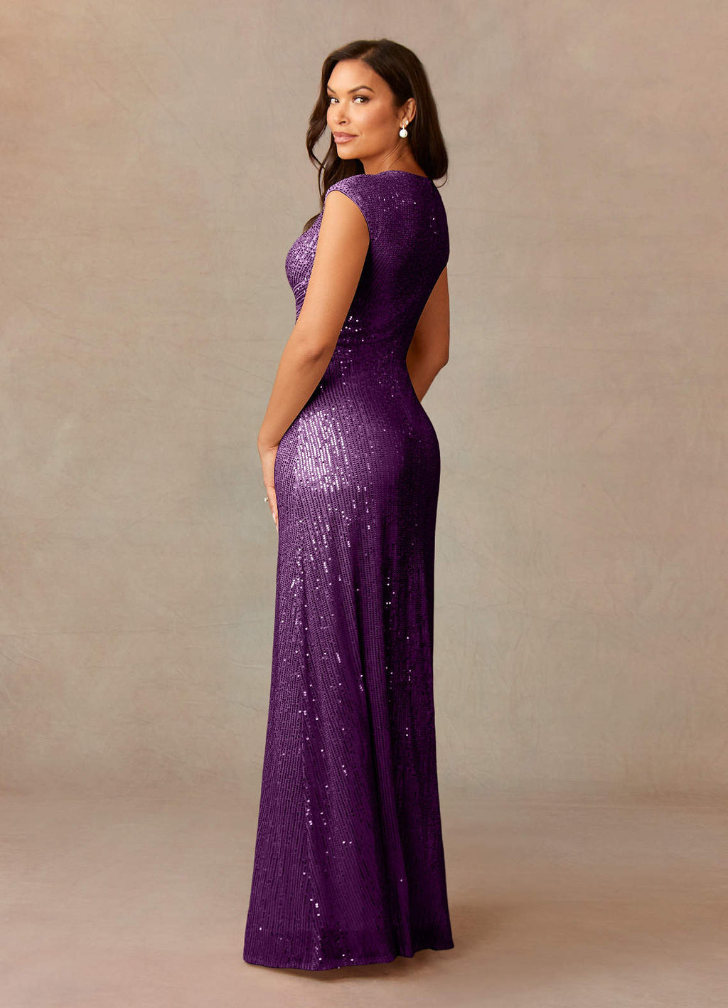 Vestido morado lentejuelas manga corta