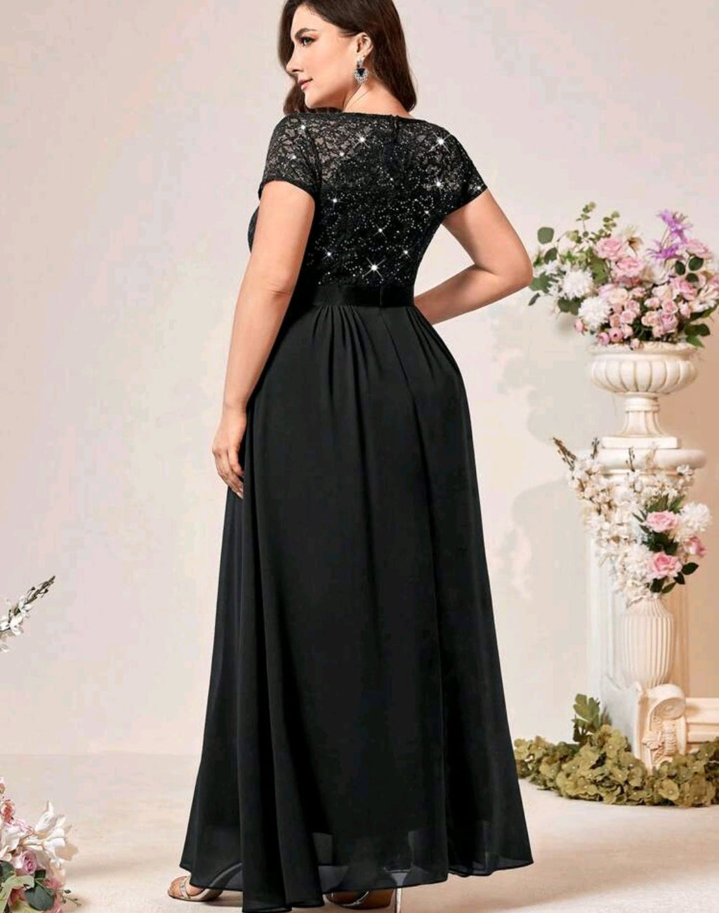 Vestido negro encaje lentejuelas falda chiffon